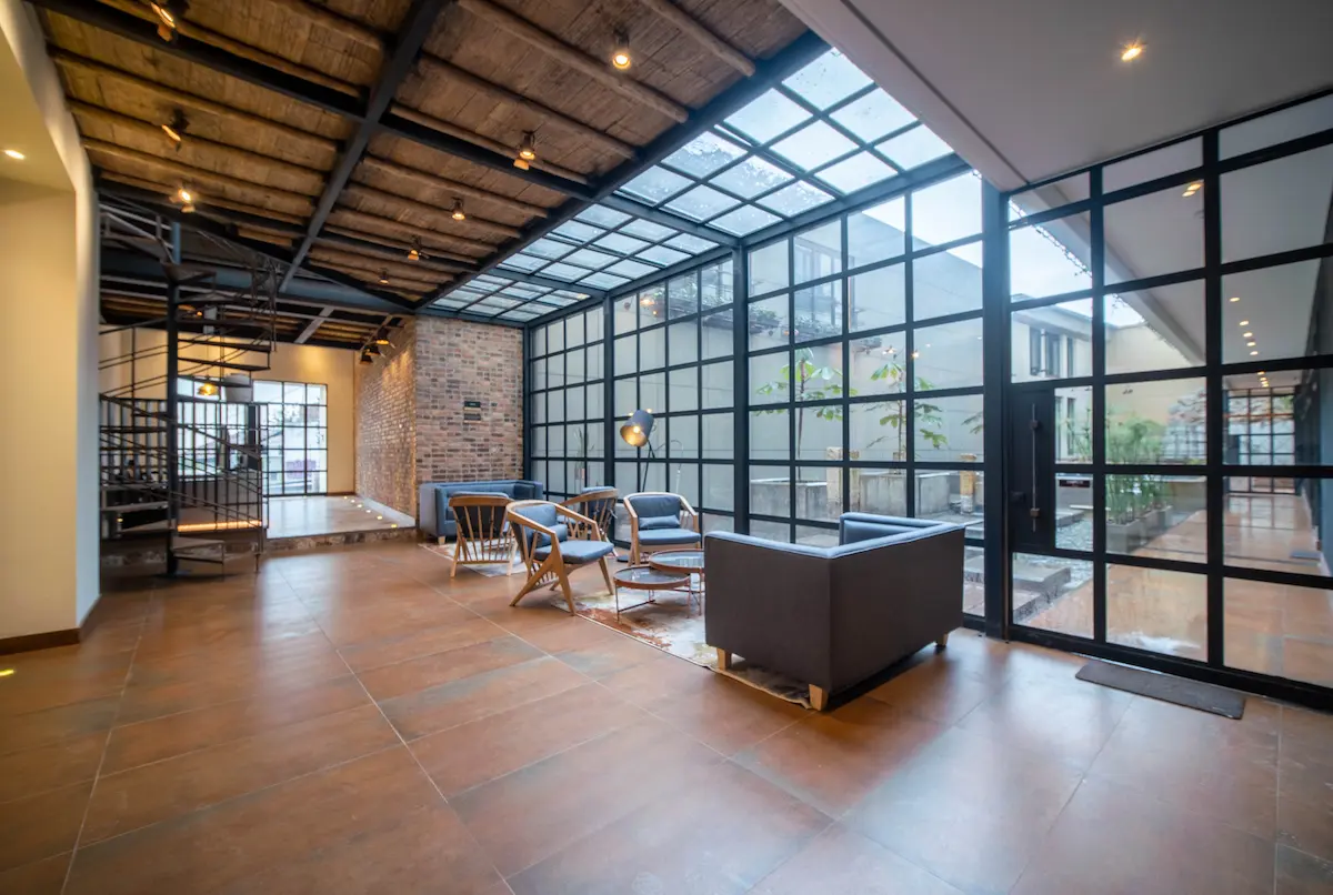 Lobby — Morph Candelaria